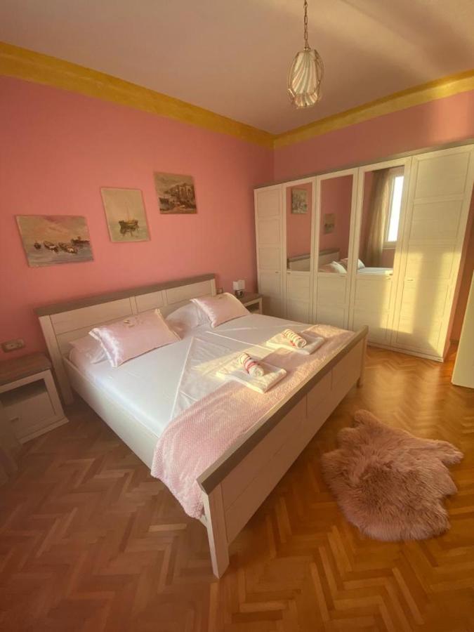 Apartment Miramare Piran Buitenkant foto